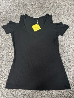 Black Cold-Shoulder V-Neck Short Sleeve Tee